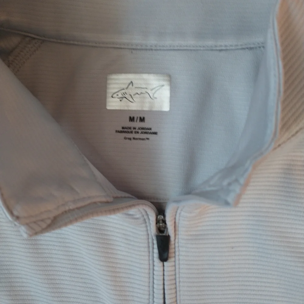 Greg Norman Light Gray Quarter-Zip Pullover Size Medium - Picture 6 of 6